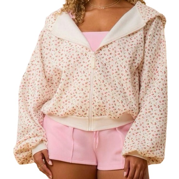 Blogilates Tops - Blogilates Women's
Marshmallow Full Zip Hooded Sweatshirt